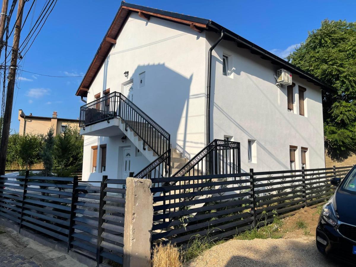 Rock Hostel Priștina Exterior foto